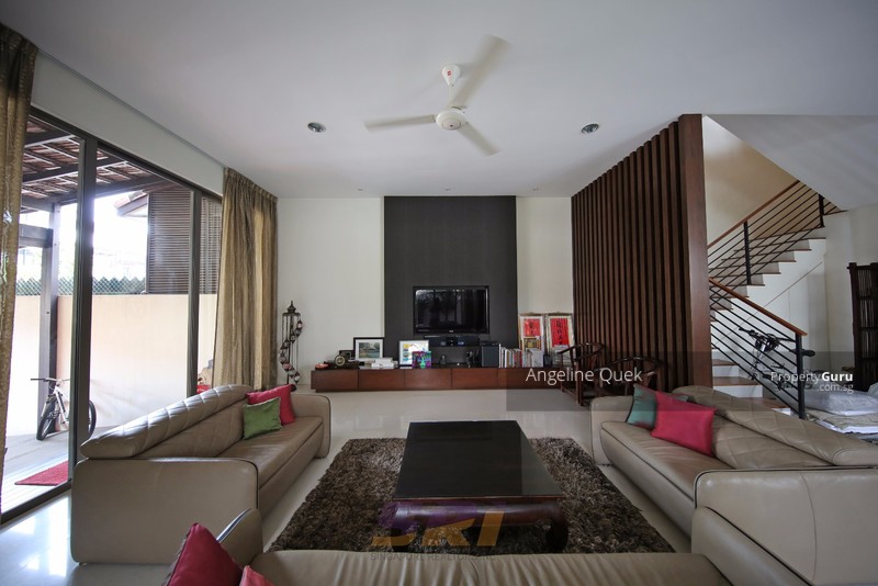 Seletar Hill Estate
